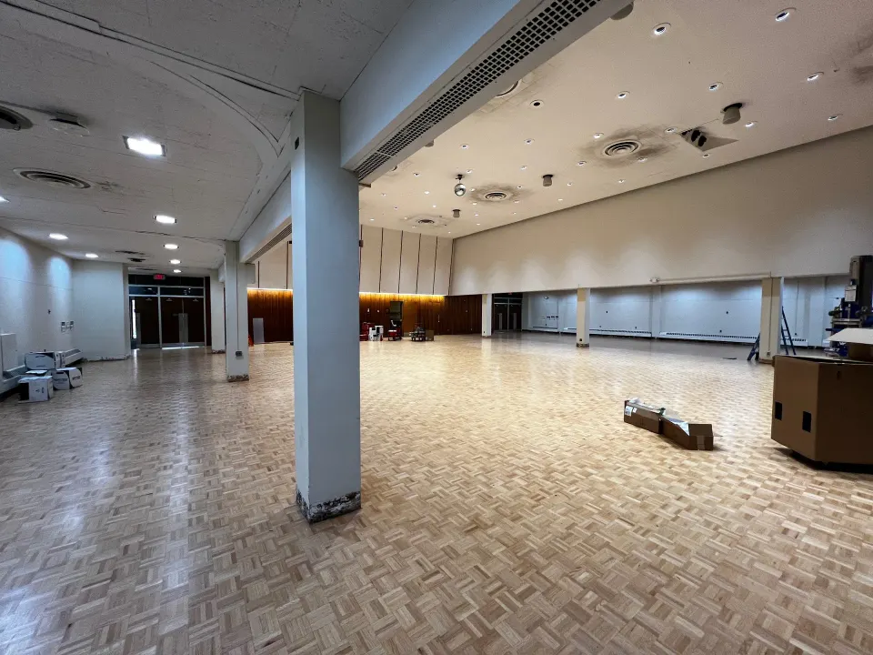Refinished parquet in a commercial hall